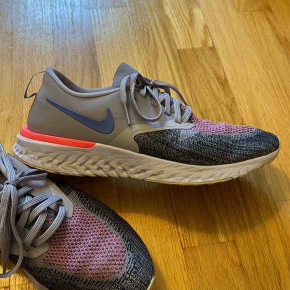 Nike Odyssey React Flyknit 2 - Picture 7 of 13